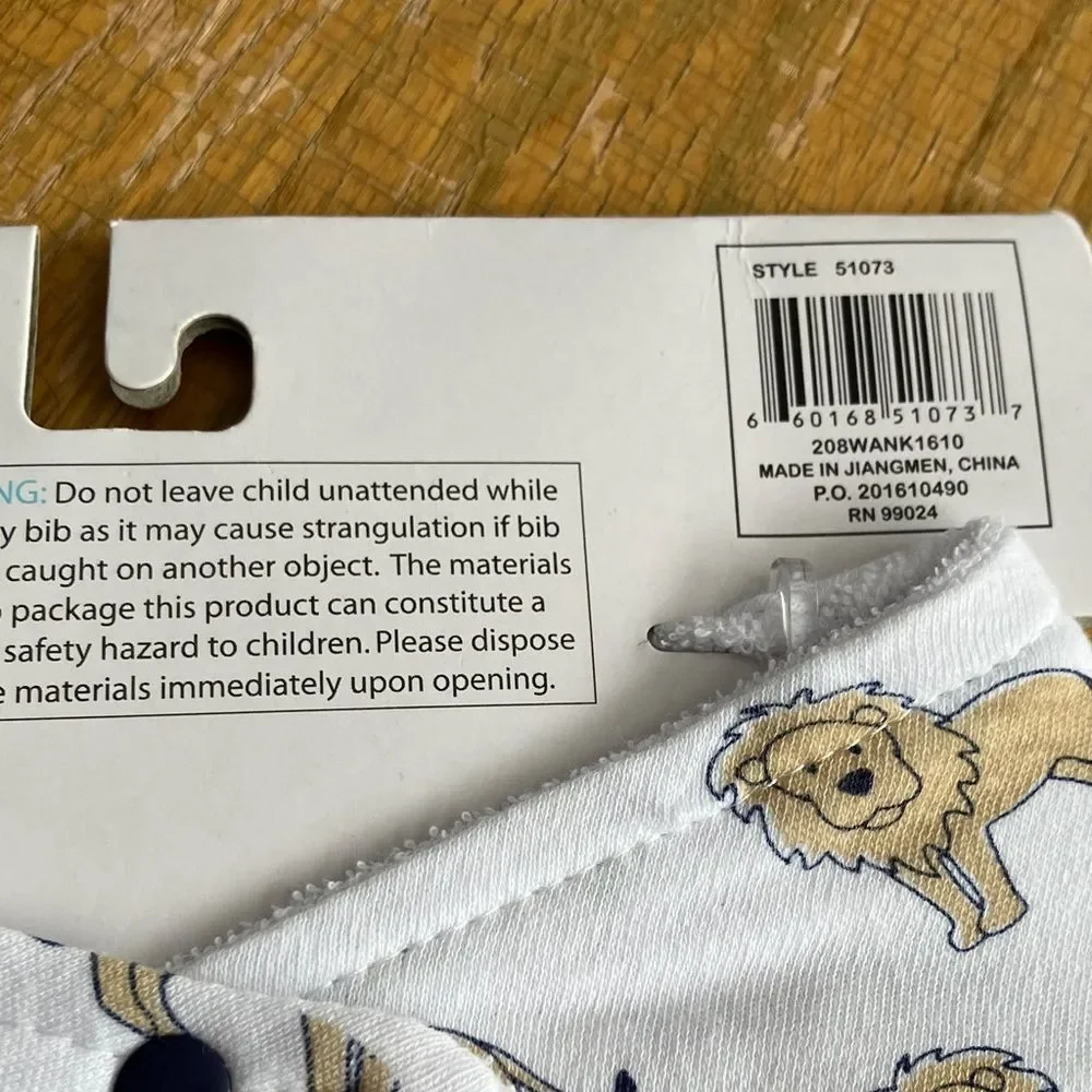 Hudson Baby Lion and Arrow Bandana Bibs - White, Green, Blue